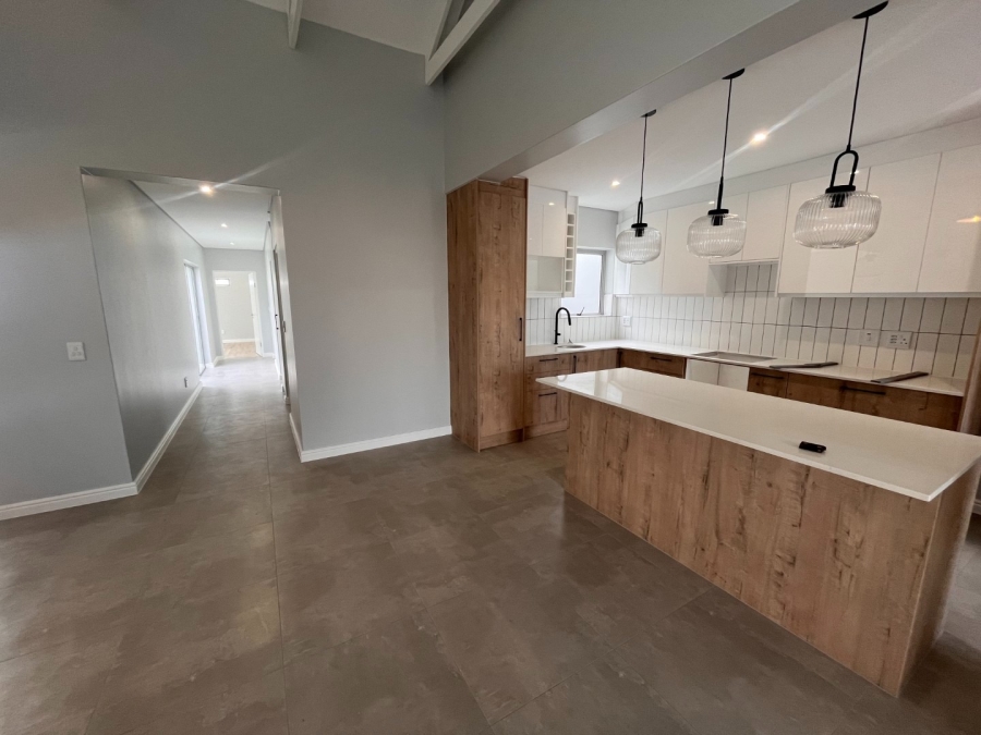 3 Bedroom Property for Sale in Sandown Western Cape
